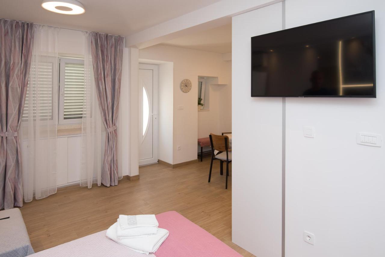Luxury Studio Apartment Honeymoon Spalato Esterno foto